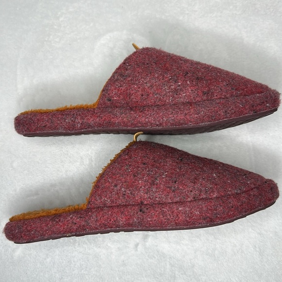 Allbirds Wool Runners Slippers Unisex Cozy Red Slippers M 6.5 F - Picture 7 of 8